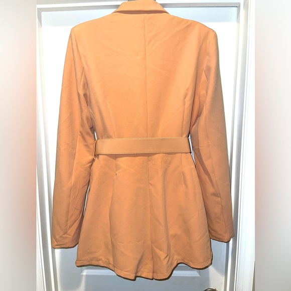 NWT Double Breasted Blazer Skort Romper, size Large - Picture 13 of 16